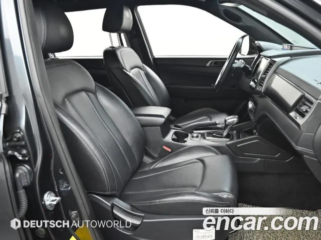 KG_Mobility_Ssangyong Rexton Новый Rexton Sport Khan Дизель 2.2 4WD — Фото автомобиля 12