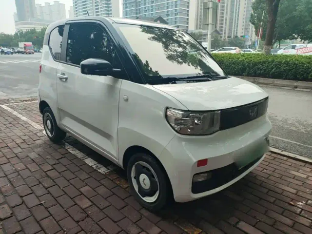 Wuling Hongguang Mini EV — Фото автомобиля 3