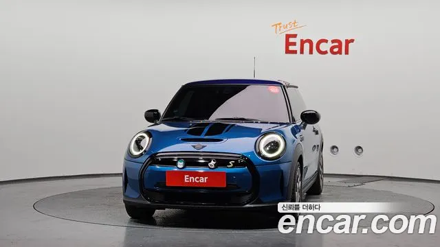 Mini Cooper — Фото автомобиля 3