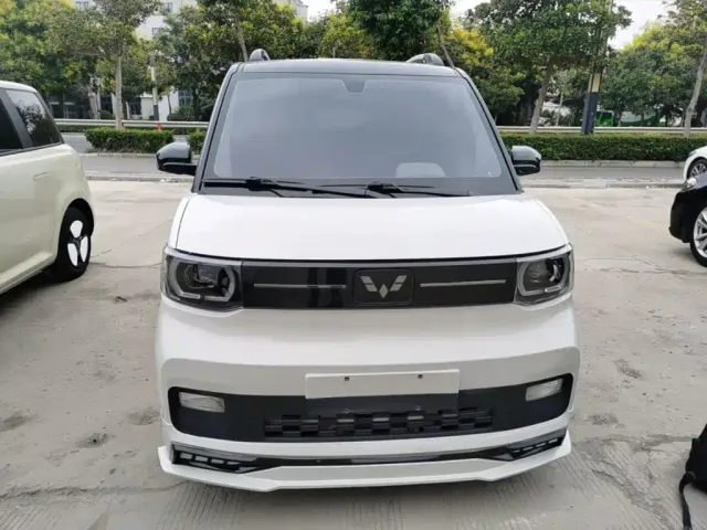 Wuling Hongguang Mini EV — Фото автомобиля 2