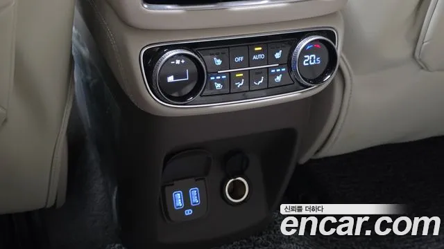 Genesis GV80 — Фото автомобиля 29