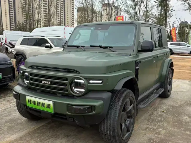 iCAR V23 — Фото автомобиля 3