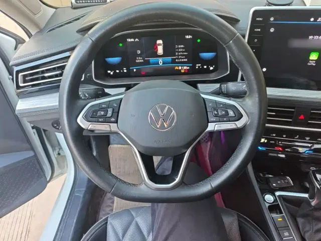 Volkswagen Sagitar — Фото автомобиля 10
