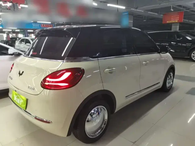 Wuling Bingo — Фото автомобиля 6