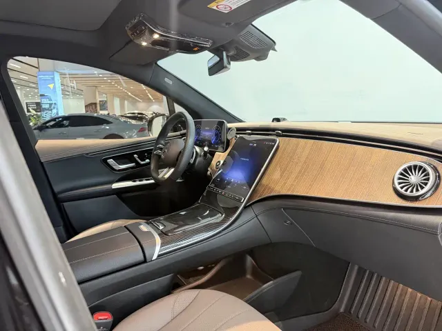 Mercedes-Benz Mercedes-Benz EQE SUV 2024 500 4MATIC Luxury Edition — Фото автомобиля 12