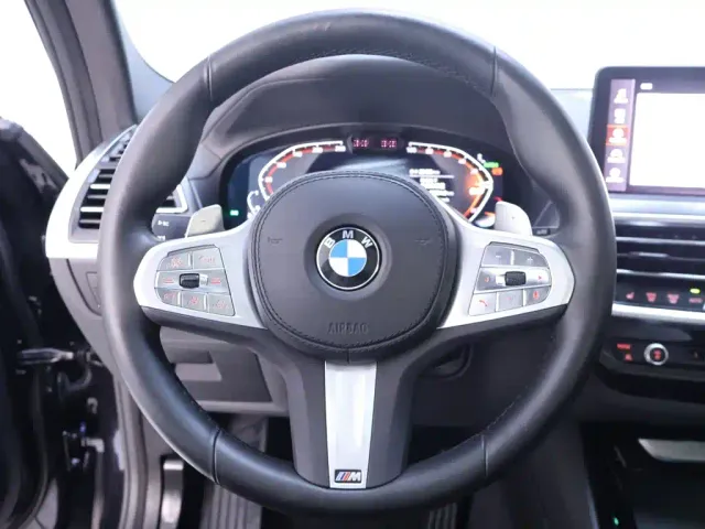BMW X3 — Фото автомобиля 16