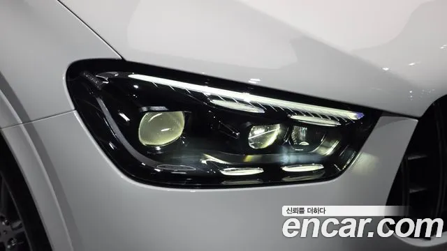 Mercedes-Benz GLE-Class — Фото автомобиля 19
