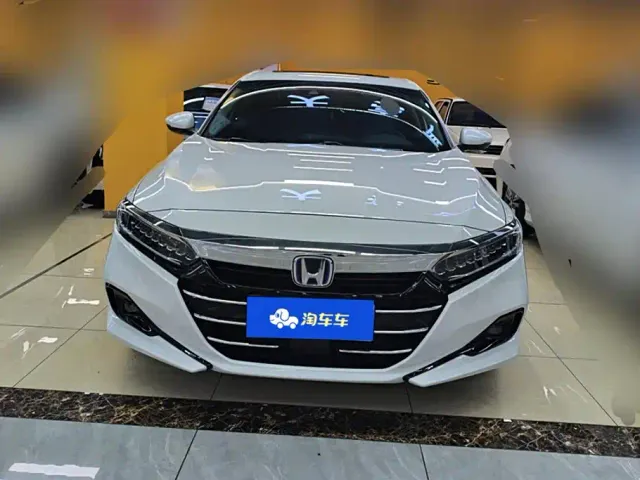 Honda Accord — Фото автомобиля 2