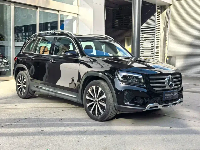 Mercedes-Benz GLB-Class — Фото автомобиля 3