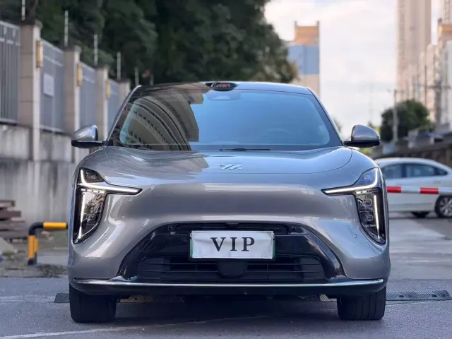 IM Motors LS6 — Фото автомобиля 3