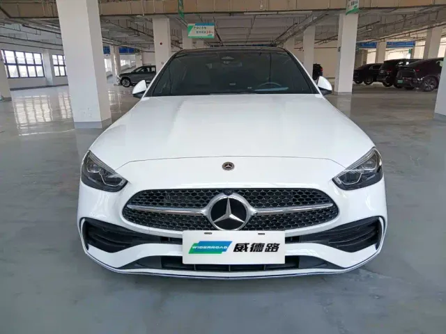 Mercedes-Benz C-Class — Фото автомобиля 2