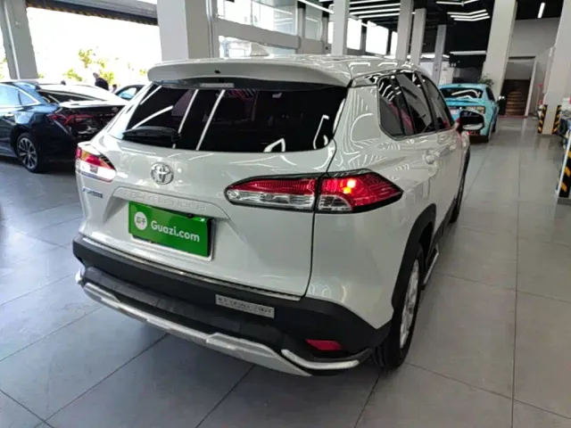 Toyota Frontlander — Фото автомобиля 6