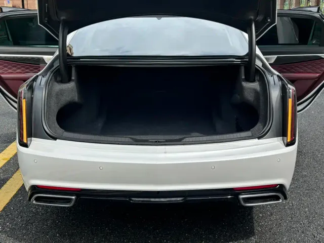 Cadillac CT6 — Фото автомобиля 29
