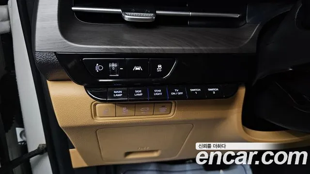 Kia Canival Carnival 4 поколение 9 мест Hi-Limousine(Спецкузов) — Фото автомобиля 14