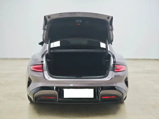 Xiaomi SU7 — Фото автомобиля 6