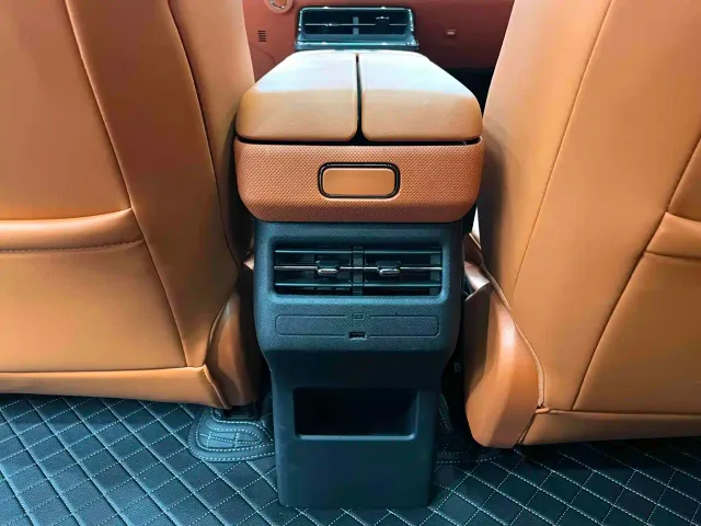 Toyota BoZhi 3X — Фото автомобиля 12