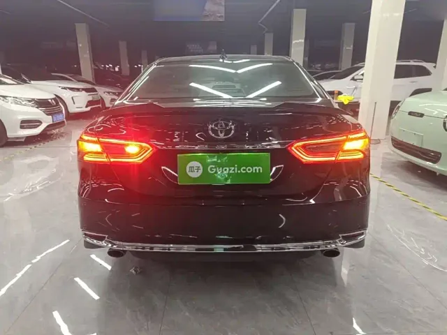 Toyota Camry — Фото автомобиля 5