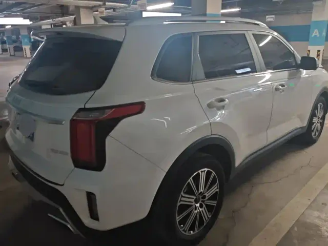 Kia Sportage — Фото автомобиля 3