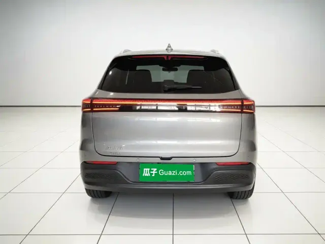 Chery Fengyun T8 — Фото автомобиля 4