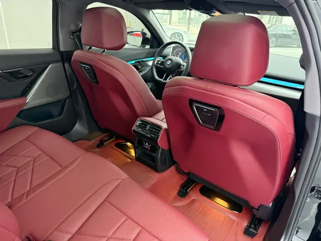BMW 5 Series — Фото автомобиля 10