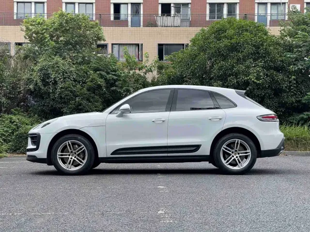 Porsche Macan — Фото автомобиля 2