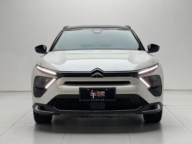 Citroen C5 X — Фото автомобиля 2