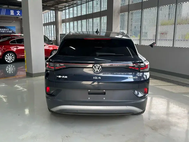 Volkswagen ID.4 Crozz — Фото автомобиля 4