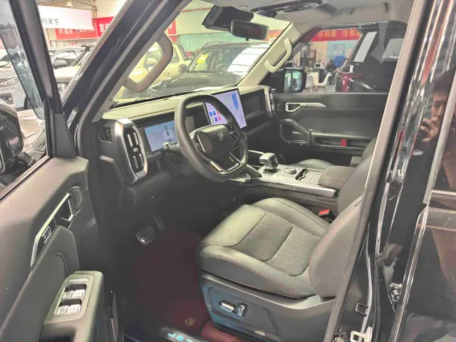 Jetour T2 — Фото автомобиля 2