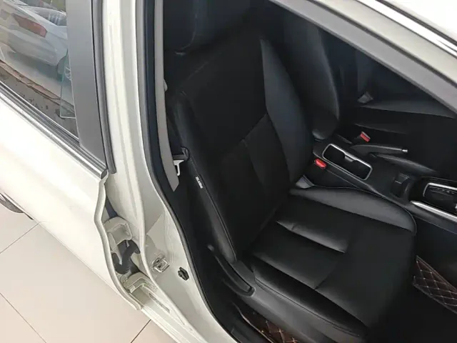 Nissan Sylphy — Фото автомобиля 24