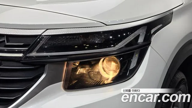 Kia Seltos New — Фото автомобиля 7