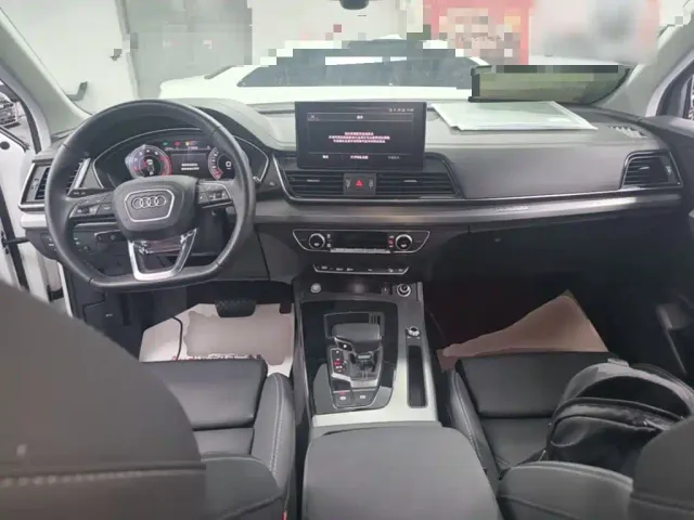 Audi Q5L — Фото автомобиля 15