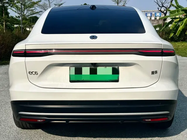 Nio EC6 — Фото автомобиля 5