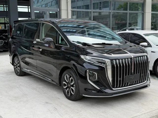 Hongqi HQ9 — Фото автомобиля 3