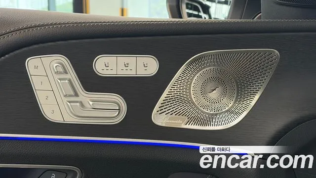 Mercedes-Benz GLS-Class — Фото автомобиля 14