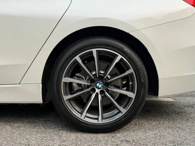 BMW 6 Series Gran Turismo — Фото автомобиля 17