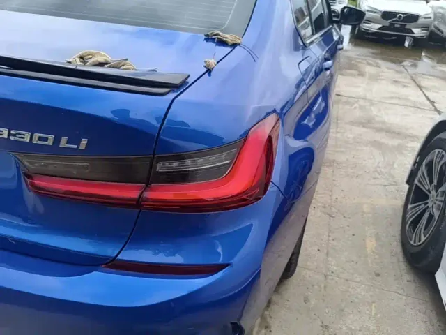 BMW 3 Series — Фото автомобиля 7