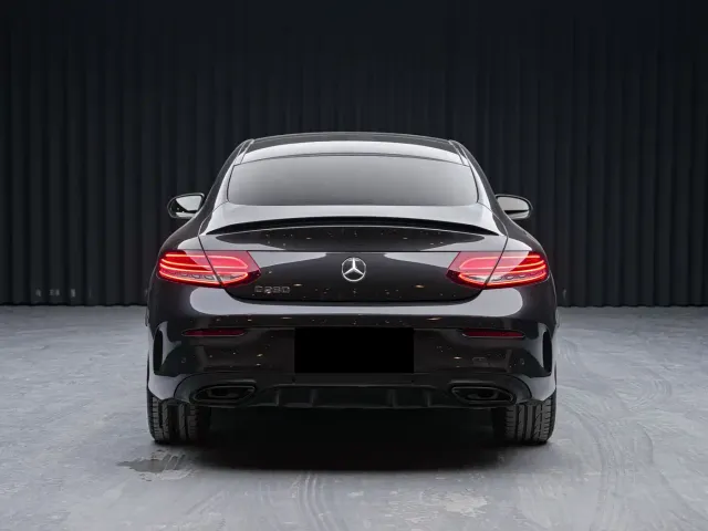 Mercedes-Benz C-Class — Фото автомобиля 5