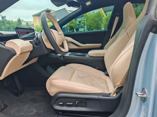 Nio ET5 Touring — Фото автомобиля 4