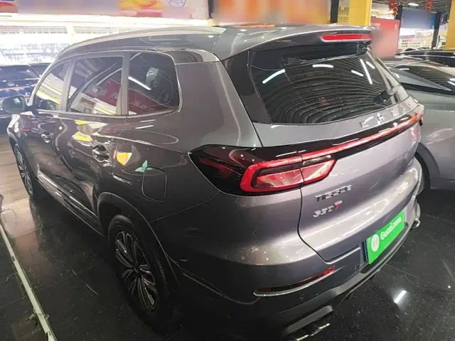 Chery Tiggo 8 — Фото автомобиля 4