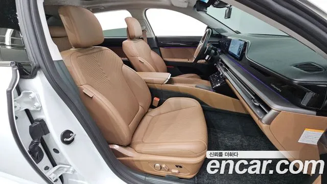 Hyundai Grandeur GN7 — Фото автомобиля 16