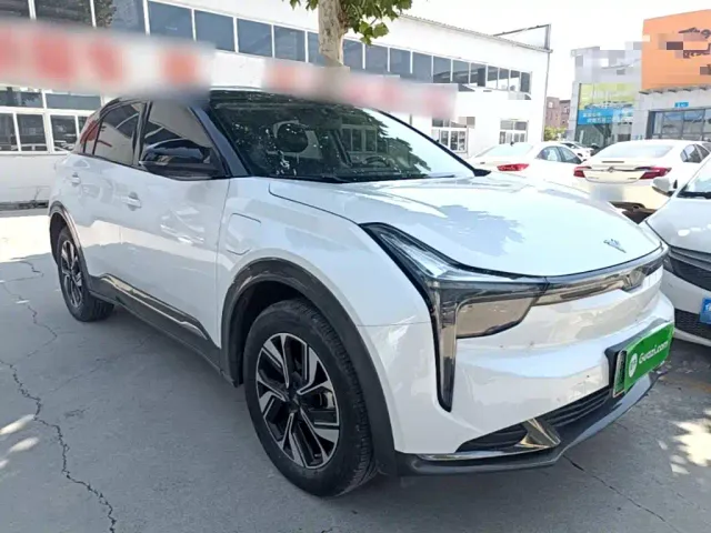 Hozon Neta U — Фото автомобиля 3