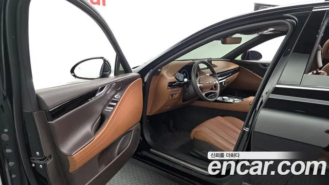 Genesis G80 Бензин 2.5 турбо AWD — Фото автомобиля 8