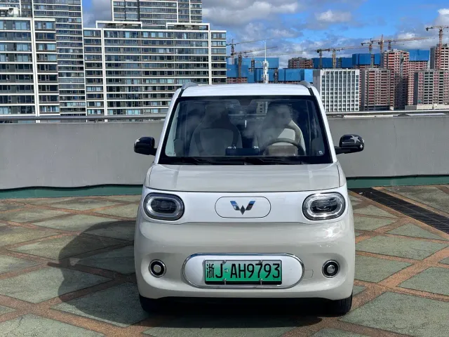 Wuling Hongguang Mini EV — Фото автомобиля 2