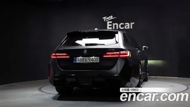 BMW M5 G90 — Фото автомобиля 4