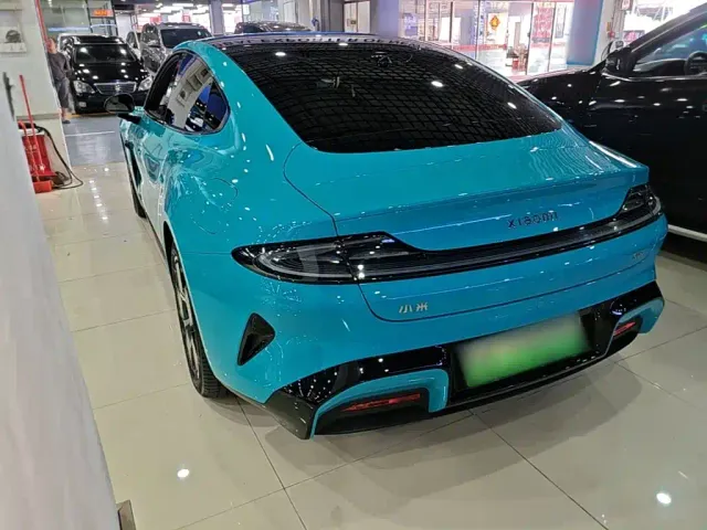 Xiaomi SU7 — Фото автомобиля 4