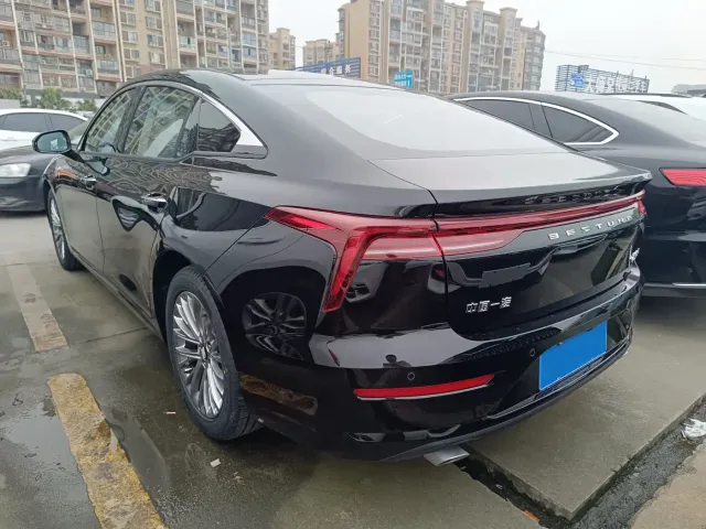 Bestune B70 — Фото автомобиля 19