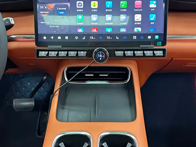 Changan Qiyuan Q07 — Фото автомобиля 15