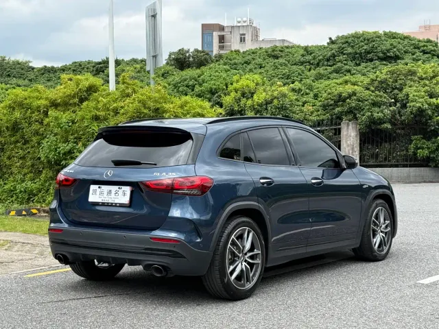 Mercedes-Benz GLA-Class AMG — Фото автомобиля 13