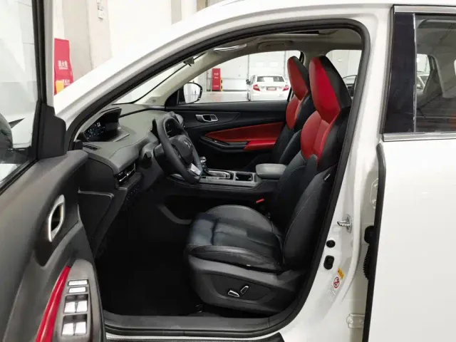 Changan CS55 Plus — Фото автомобиля 10