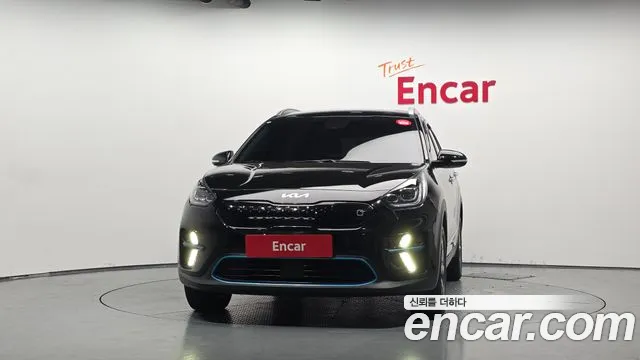 Kia Niro — Фото автомобиля 3
